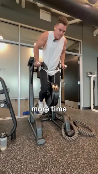 Fitbod Meta ad: Break personal records and maximize your gains! Fitbod's innovative tr, live 531 days