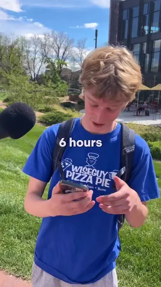 one sec Meta ad: I used to spend so much time on instergram and tiktock. so I created t, live 997 days