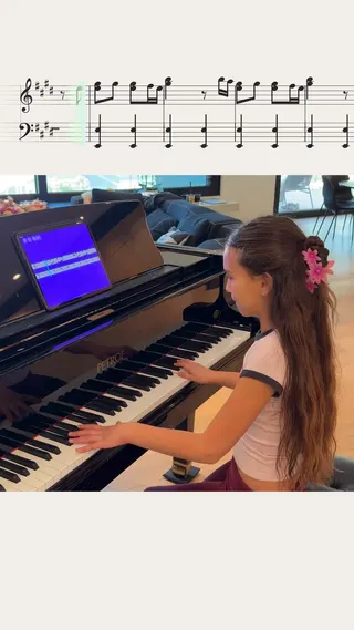 Simply Piano Meta ad: Master the piano in no time! Join millions of learners on Simply Piano, live 136 days
